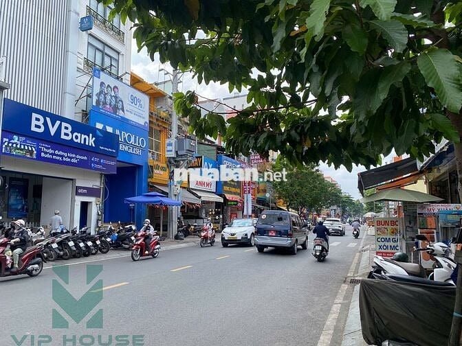 🏢 Cho thuê nhà mặt tiền Tô Hiến Thành Q.10 ngay Vạn Hạnh Mall 12x40