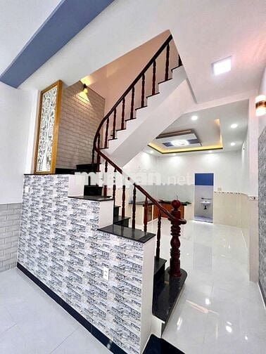 KẸT TIỀN BÁN NHÀ QUẬN BÌNH TÂN GIÁ 1TỶ9(SỔ HỒNG RIÊNG)