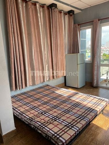 Cho thuê phòng tiện nghi : 1074A.39 Trường Sa, P12, Q3 ,TPHCM