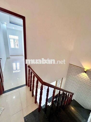 KẸT TIỀN BÁN NHÀ QUẬN BÌNH TÂN GIÁ 1TỶ9(SỔ HỒNG RIÊNG)