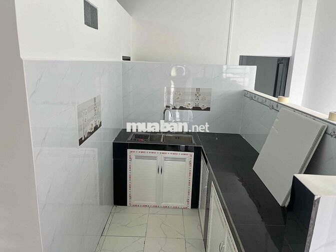 Bán nhà cấp bốn diện tích 105 m² 2  pngủ gần trường mầm non họa mi