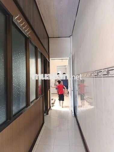 Căn nhà nở hậu đẹp 212m2 ngay trung tâm 835 triệu thương lượng