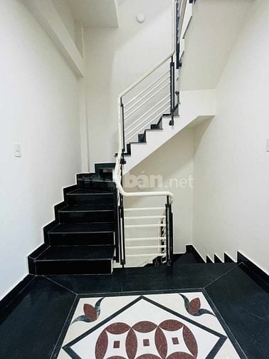 Bán nhà hẻm 345 Trần Hưng Đạo Q.1 - 3PN 5WC - giá 6,5 tỷ