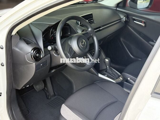 Mazda2 AT 2025