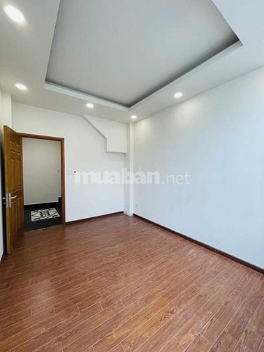 Bán nhà hẻm 345 Trần Hưng Đạo Q.1 - 3PN 5WC - giá 6,5 tỷ