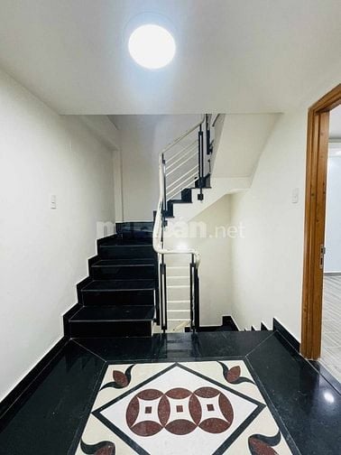 Bán nhà hẻm 345 Trần Hưng Đạo Q.1 - 3PN 5WC - giá 6,5 tỷ