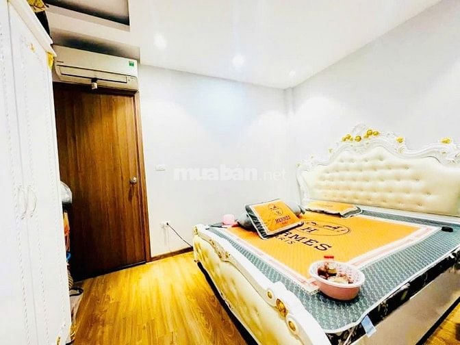 Bán nhà 5 tầng 52m2 phố Khương Trung, Khương Đình nhà đẹp, giá tốt