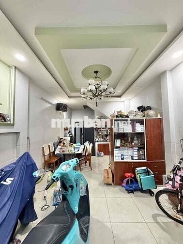 Bán nhà Tây Thạnh, Hẻm xe tải cách 30m, 42m2, 4 tầng, Chỉ 4tỷ8 hiếm