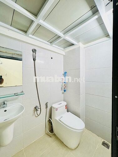 CĂN HỘ DUPLEX BANCON THOÁNG MÁT NGAY CHỢ HOÀNG HOA THÁM NGÃ 4 BẢY HIỀN