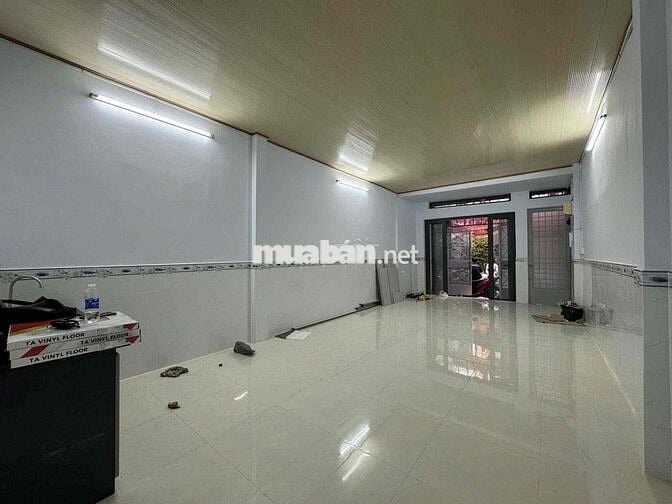 CHO THUÊ KIOT HẺM XE HƠI - RỘNG 60m2 NGAY ĐẦM SEN