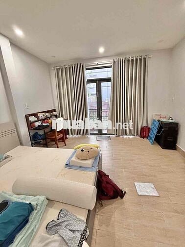 Bán nhà Tây Thạnh, Hẻm xe tải cách 30m, 42m2, 4 tầng, Chỉ 4tỷ8 hiếm