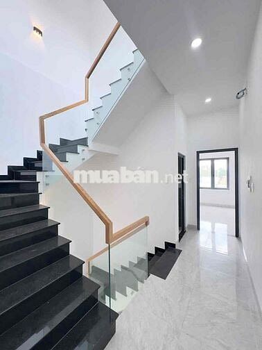 BÁN NHÀ PHƯỜNG THỐNG NHẤT . NHÀ MỚI XÂY GIÁ 8 tỷ 9