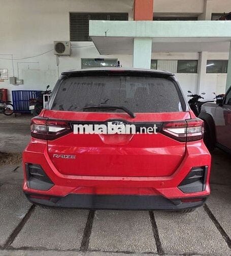 Raize Đỏ Nóc Đen 1.0 Turbo - 7000 km