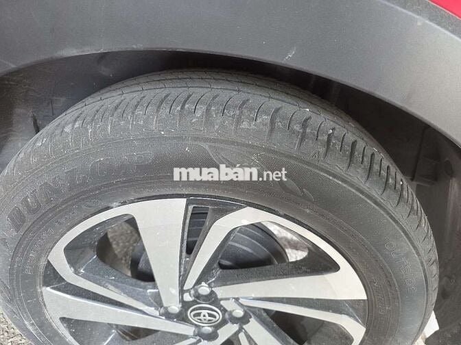 Raize Đỏ Nóc Đen 1.0 Turbo - 7000 km