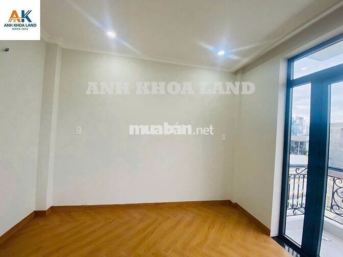 877HBC- Nhà 1 trệt , 1 lửng , 2 lầu , đầy đủ phòng bếp , phòng thờ
