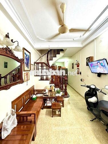 🔥 Tôn Đức Thắng, Dân Xây, 2 Thoáng, KCBT, DT 27m2, 5 Tầng, Giá 6.9 Tỷ 🔥 Tôn Đức Thắng, Dân Xây, 2 Thoáng, KCBT, DT 27m2, 5 Tầng, Giá 6.9 Tỷ