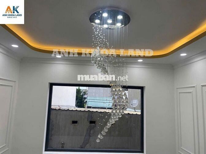 877HBC- Nhà 1 trệt , 1 lửng , 2 lầu , đầy đủ phòng bếp , phòng thờ