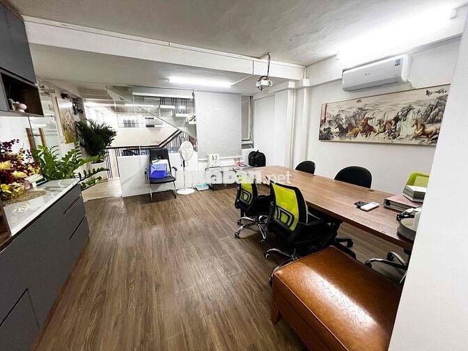 CHO THUÊ TẦNG LỬNG DT 20m2. (4*5m2)