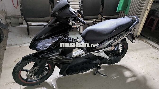 Cần bán Ari Blade đời đầu lên áo Thái