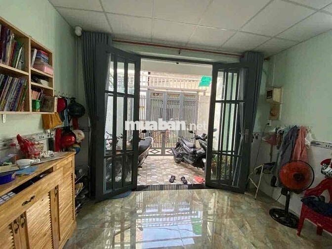 NHÀ 2 TẦNG 76.6m2, XE HƠI ĐẬU CỬA, GẦN MẶT TIỀN