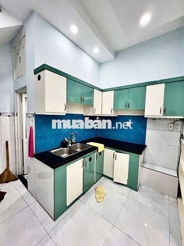 NHÀ ĐẸP 2 LẦU (4m x 7m) ĐƯỜNG 16A BTĐ