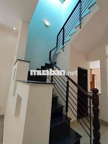 Nhà 2 Mặt Tiền Hẻm Hương Lộ 2 (4x17m) 3 Phòng . Hẻm Xe Tải