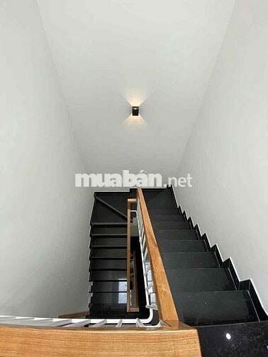 NHÀ MỚI XÂY XONG 5X24M 4PN 5WC HẺM TẢI Ở GIA ĐÌNH+ KD ONL + VPCTY 12TR