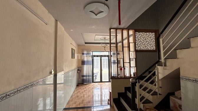 Bán nhà - chính chủ  , sổ hồng riêng, bao sang tên 