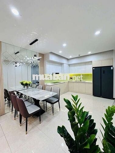 Căn hộ 3PN, 2VS, 1 Kho, 1 Giặt, 106.65m2, đầy đủ nội thất mới, Hà Đông