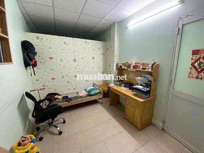 NHÀ 2 TẦNG 76.6m2, XE HƠI ĐẬU CỬA, GẦN MẶT TIỀN