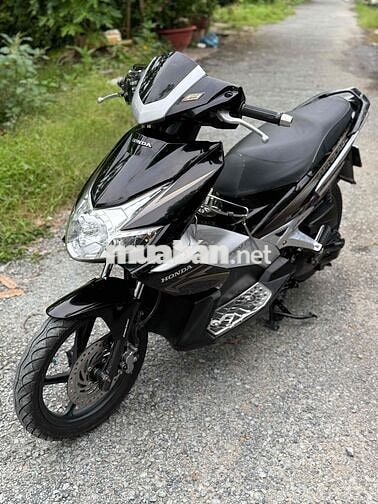 HONDA AIR BLADE FI. ĐỜI 2010. xe nguyên zin cọp