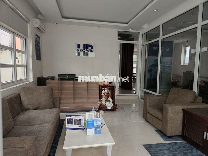 Cho thuê nhà diện tích 12.5x20m, nhà đẹp,đường lớn giá 50 tr/tháng