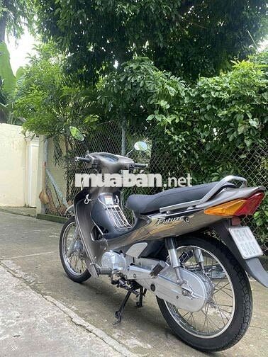 Honda Future 110cc LD 2002 xám đẹp97% bs.đẹp