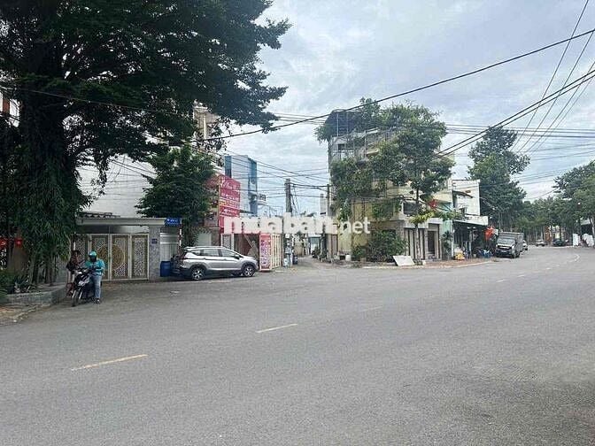 bán lô đất đông hoà  sat đường ng hữu cảnh dt 93m2
