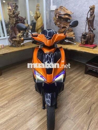 👉Airblade 125Fi máy nguyên zin, dàn áo liền lạc