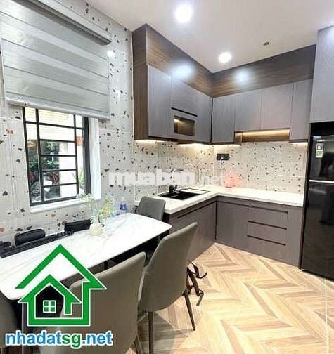 HẺM 3M THÔNG – HUỲNH VĂN NGHỆ – DT 24M² (6x4) – 2 TẦNG – 2 PN, 2 WC