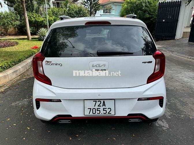 Kia Morning 2022 GT Line 8/2023 odo 11.000 km