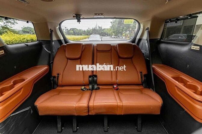 Kia Carnival 2024 2.2D Signature 7 ghế siêu lướt