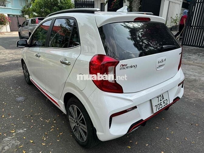 Kia Morning 2022 GT Line 8/2023 odo 11.000 km