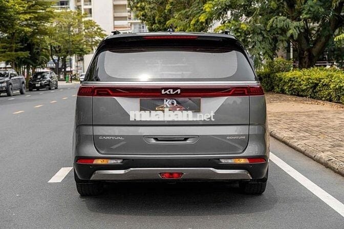 Kia Carnival 2024 2.2D Signature 7 ghế siêu lướt