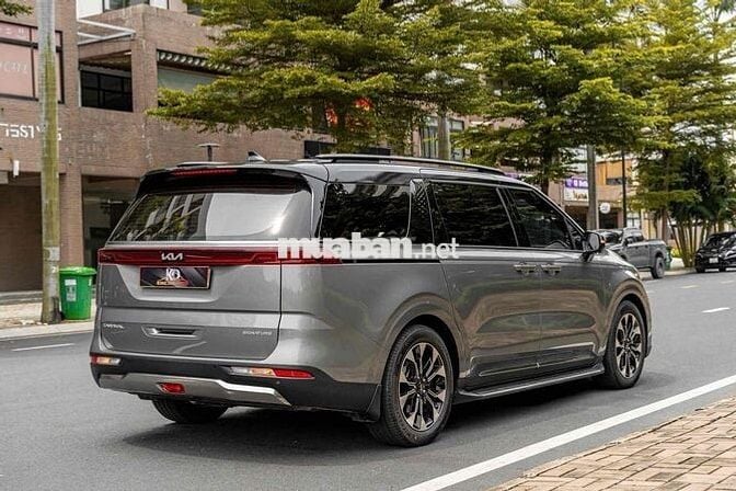 Kia Carnival 2024 2.2D Signature 7 ghế siêu lướt
