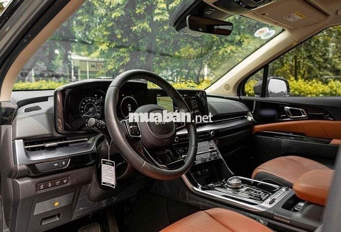 Kia Carnival 2024 2.2D Signature 7 ghế siêu lướt