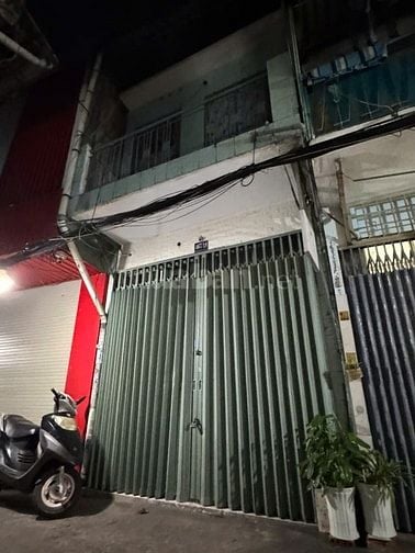 Nhà cho thuê Khu vực Bàn Cờ Quận 3, DT sử dụng 52m2, 2 nhà vệ sinh
