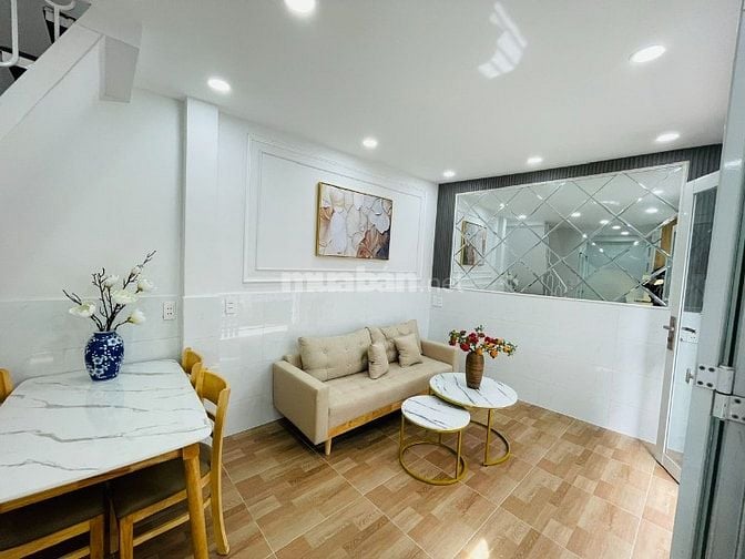 NHÀ NHỎ SỔ RIÊNG HẺM 2,5M 1247/98A HUỲNH TẤN PHÁT, PHÚ THUẬN, Q7