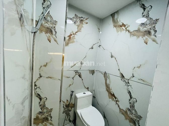 NHÀ NHỎ SỔ RIÊNG HẺM 2,5M 1247/98A HUỲNH TẤN PHÁT, PHÚ THUẬN, Q7
