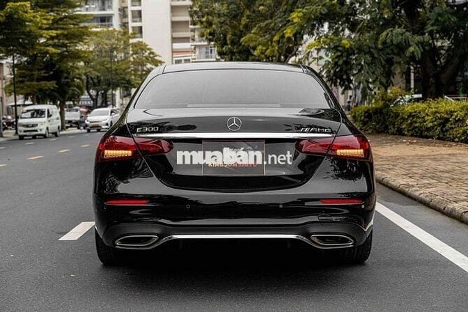 E300 AMG 2022 màu đen nt nâu siêu lướt & siêu đẹp