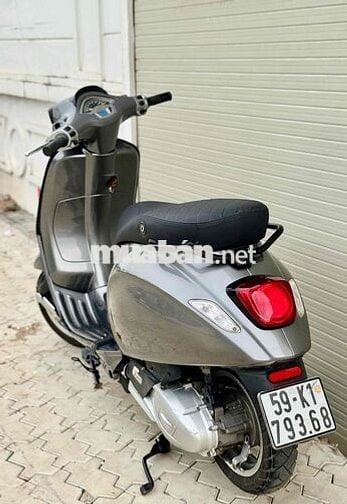 Vespa 125cc xám titan bstp chính chủ cần bán