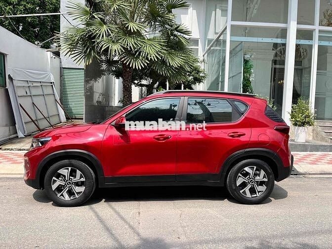 Kia Sonet 2023 Deluxe 1.5 AT - 72000 km