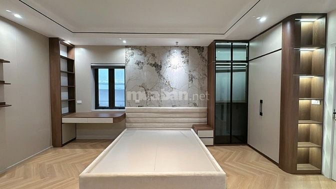 Bán Nhà Hoàng Văn Thái 6 Tầng Xây Mới Mặt Tiền 8,4M ( Cách Ô Tô 5M )