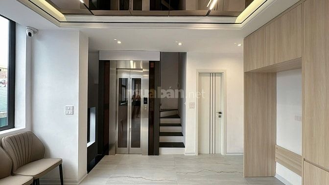 Bán Nhà Hoàng Văn Thái 6 Tầng Xây Mới Mặt Tiền 8,4M ( Cách Ô Tô 5M )